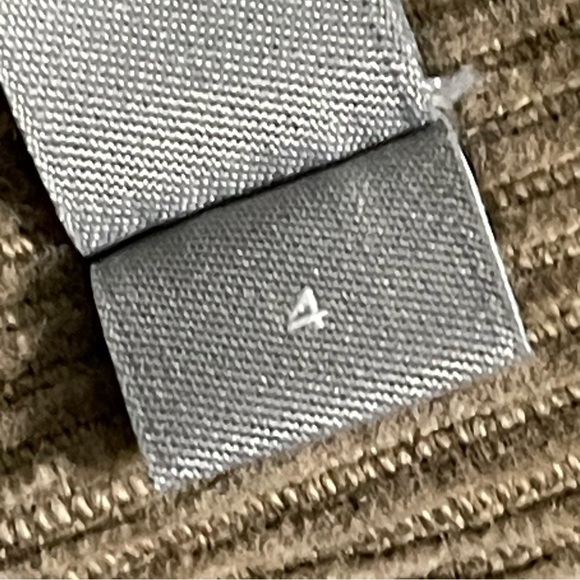 Vince Women’s Button Fly Tan Corduroy Cargo Ankle Pant Size 4 - Picture 6 of 8